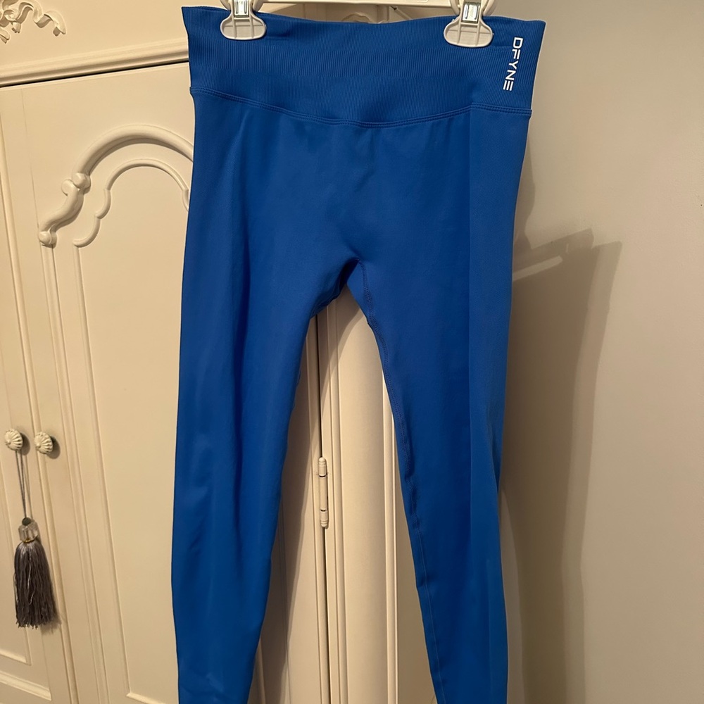 DFYNE impact leggings